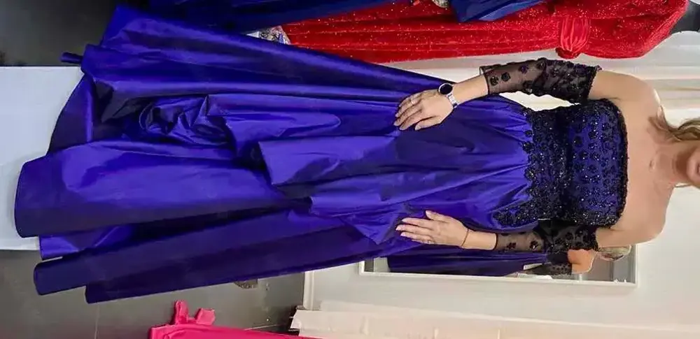 Rochie de ocazie, deosebită.