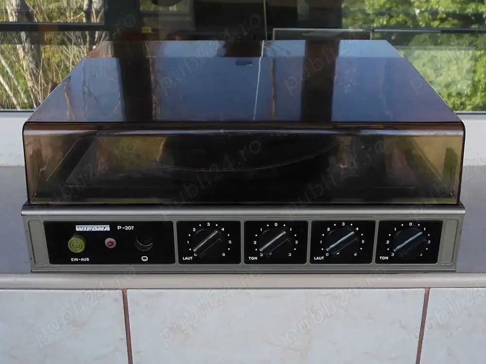 Pickup WIFONA P-207 cu amplificator si 2 difuzoare,picap picup vintage 1977 Germany