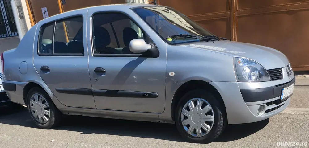 Vând Renault Symbol 2005