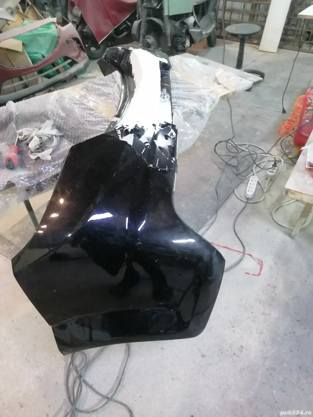 Reparații bari auto și moto 