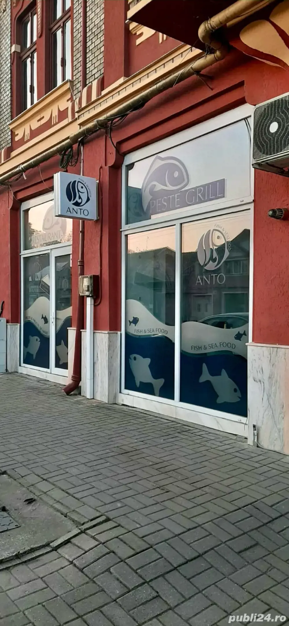 Închiriez spațiu comercial