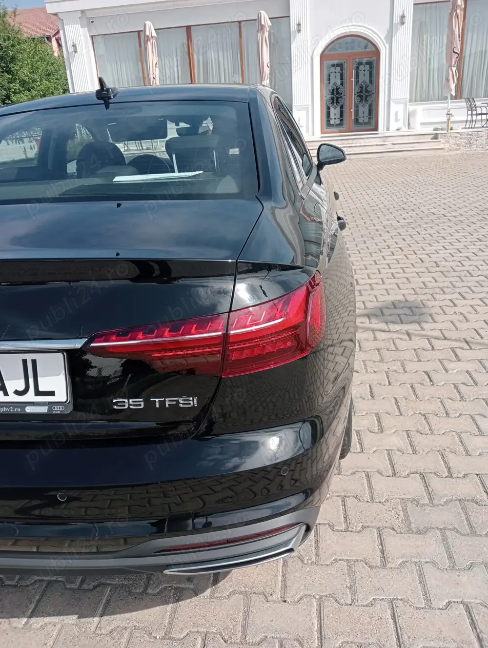 Vând Audi A4,model 2021