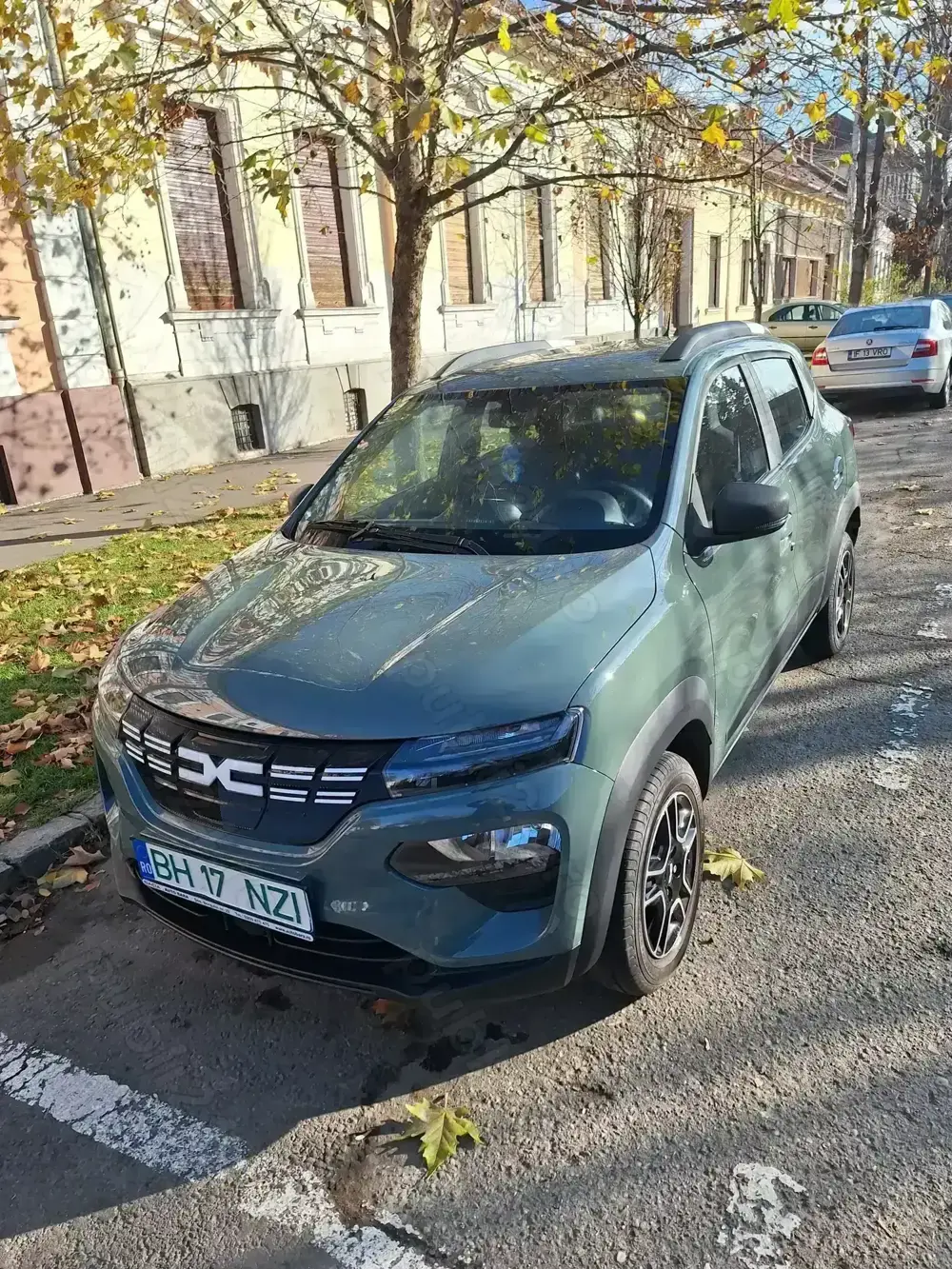 Dacia Spring 12 000 km dec 2  eur