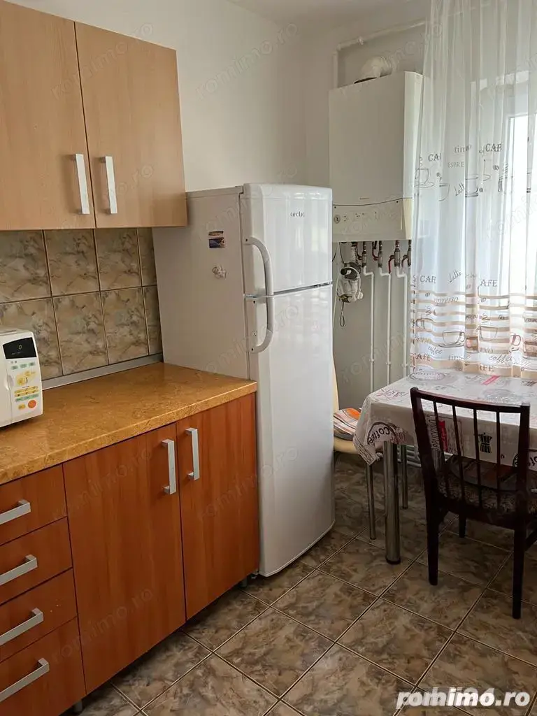 Inchiriez apartament 2 camere zona Bucovina Inchiriez apartament 2 camere zona Bucovina