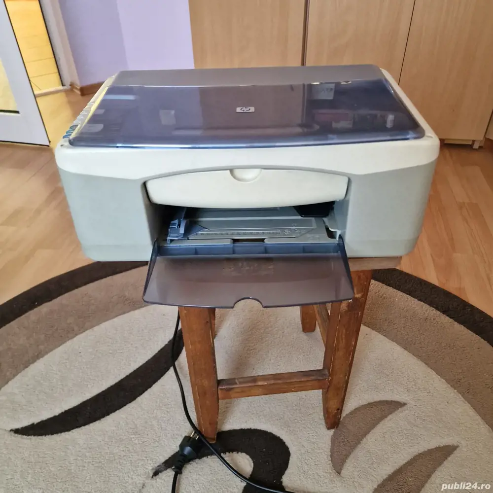 Imprimanta multifuncțională HP psc 1210