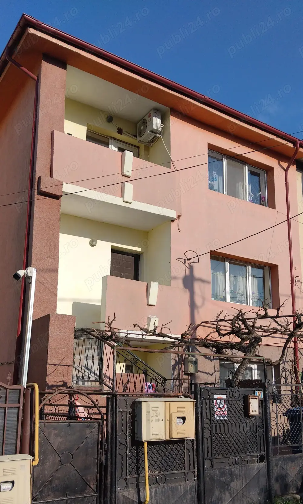 Propietar vind Vila P+2E Zona Centrala