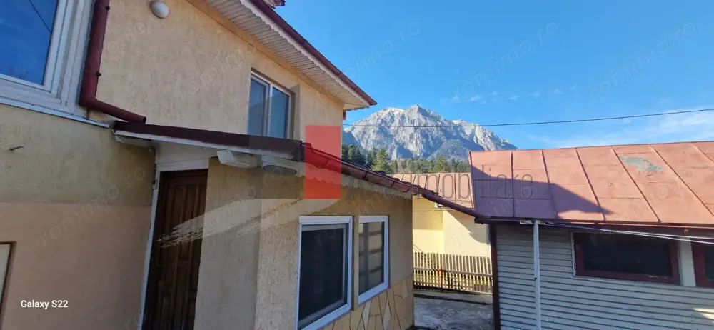 CASA DE VANZARE IN BUSTENI- POIANA TAPULUI CASA DE VANZARE IN BUSTENI- POIANA TAPULUI