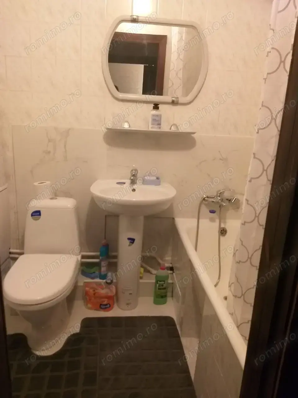 Garsoniera in zona Lujerului