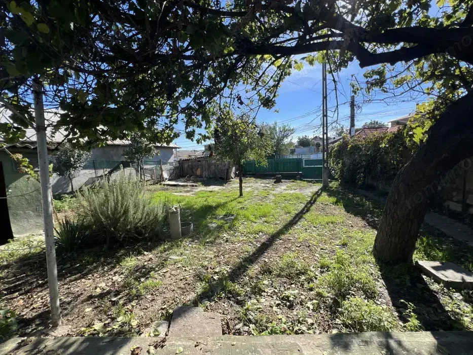 ZONA PACII-CASA BATRANEASCA ,TEREN 366 MP,SUPRAFATA CONSTRUITA 107 MP