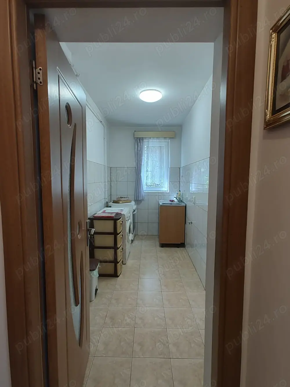 Vând apartament 3 camere în Hunedoara, zona Micro1-Parc Corvin, et.2