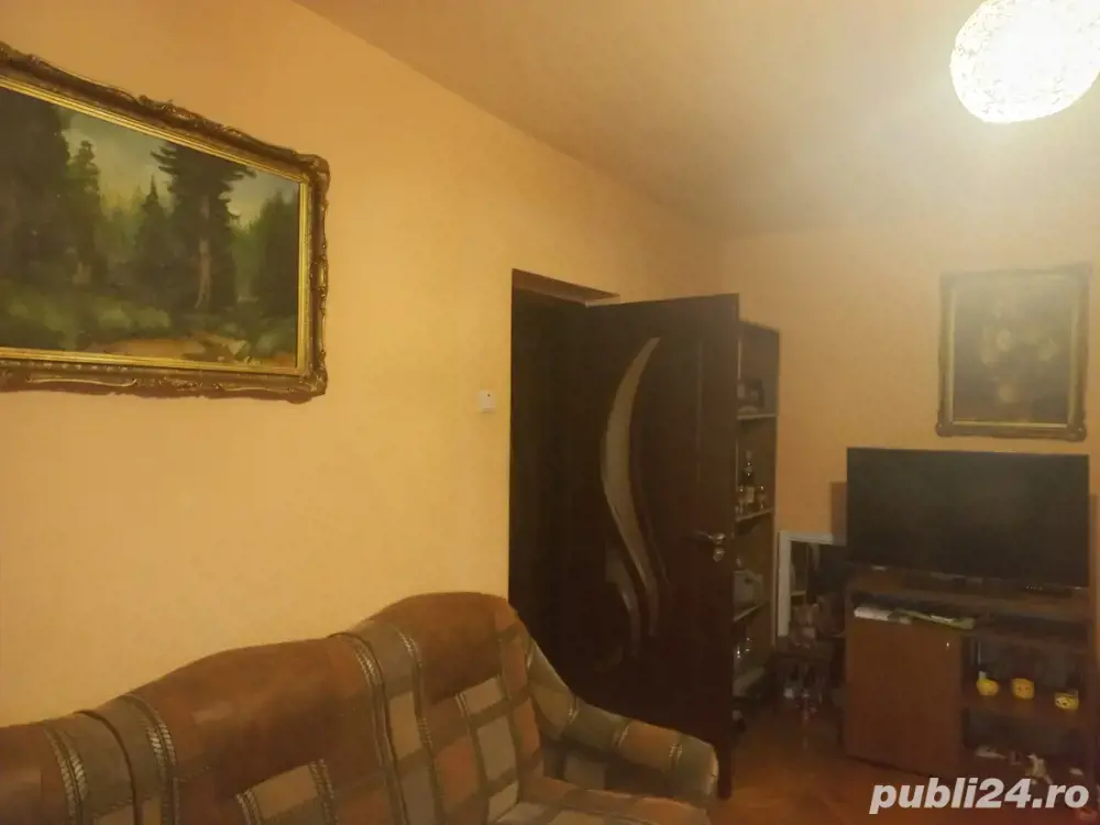 Apartament cu 3 Camere(Brazda)