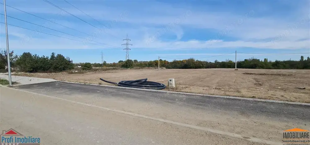 Proiect imobiliar cu PUZ la intrare pe nou Pod peste Mures in Aradul Nou