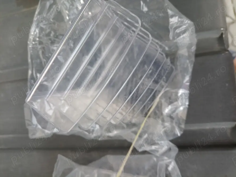 2 suporti cu 5 compartimente ptr cosmetice