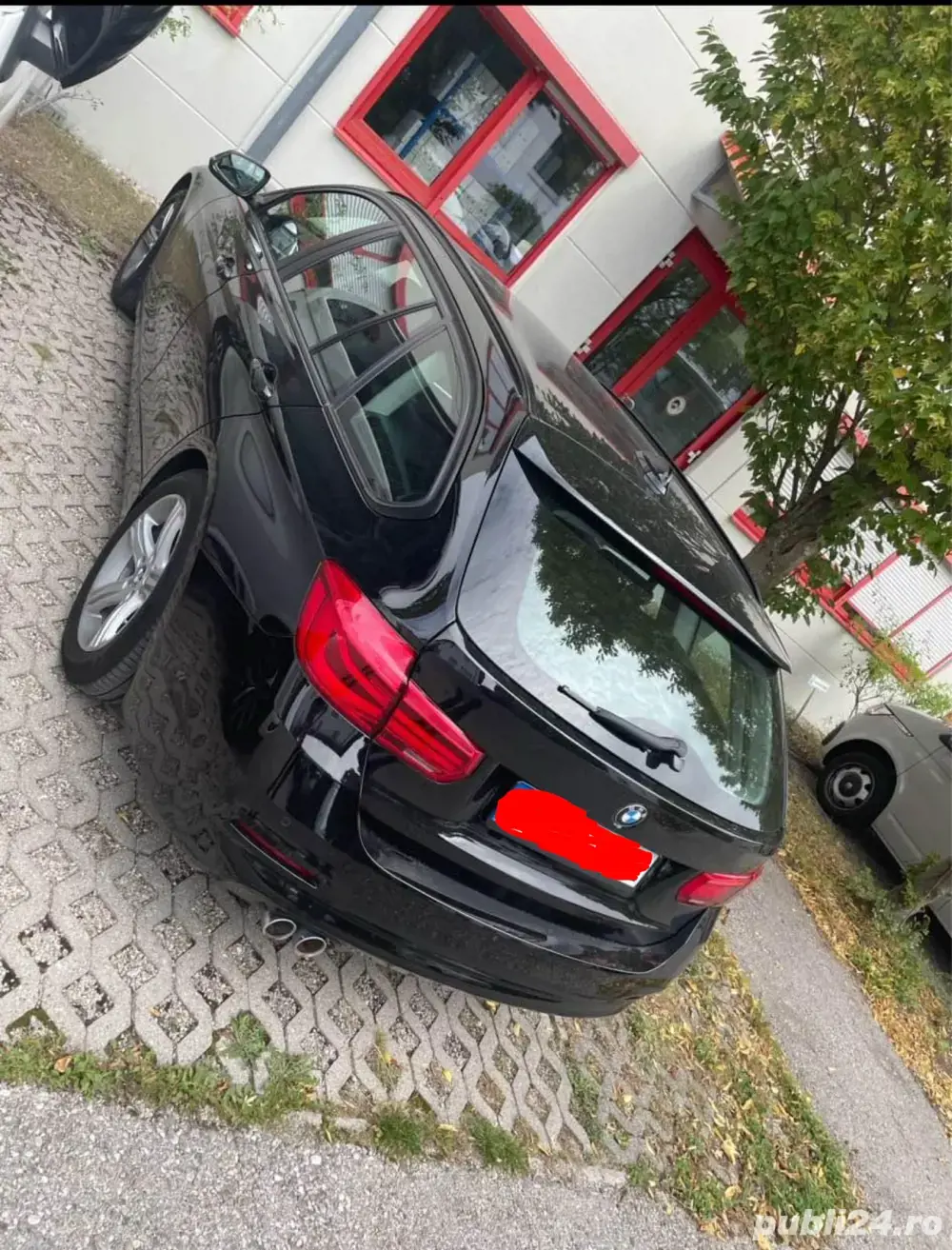 BMW 320D f31 Touring 2017 190 cai BMW 320D f31 Touring 2017 190 cai