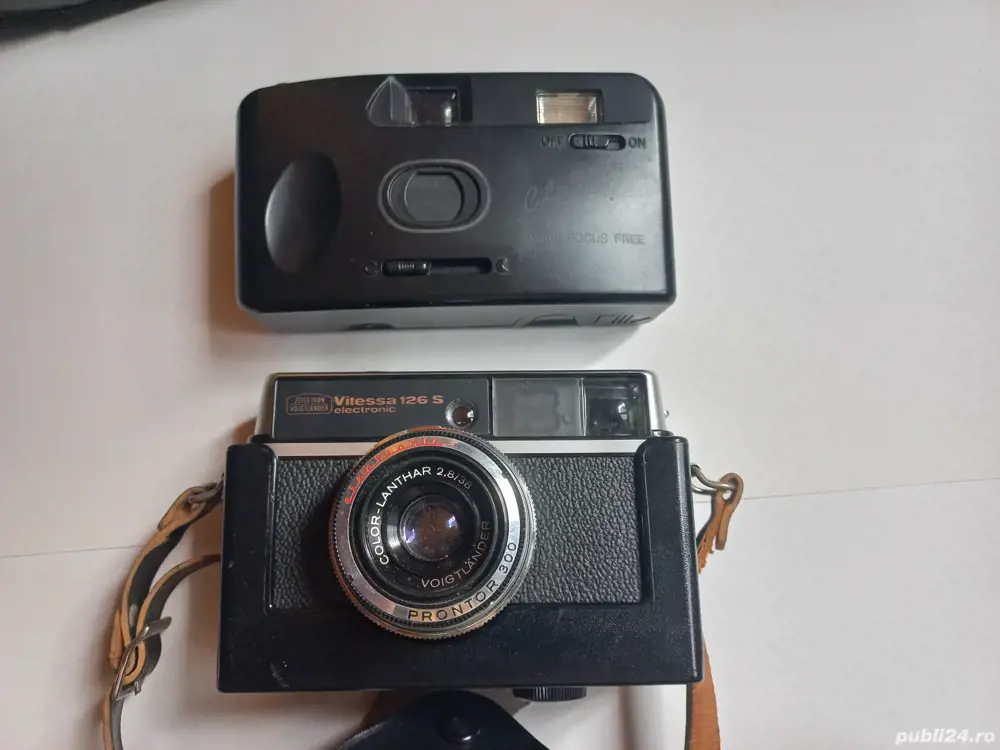 2 Camere ( aparate) foto compacte, vintage, cu film, folosite, nefuncționale 