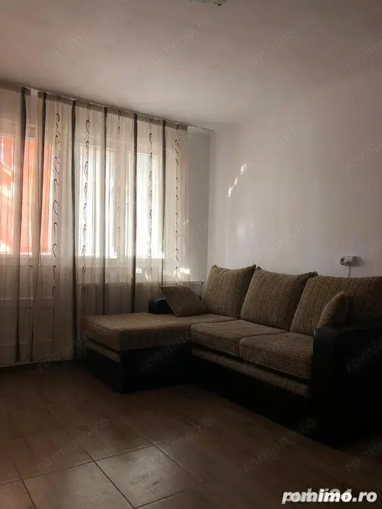 garsoniera in zona Badea Cartan