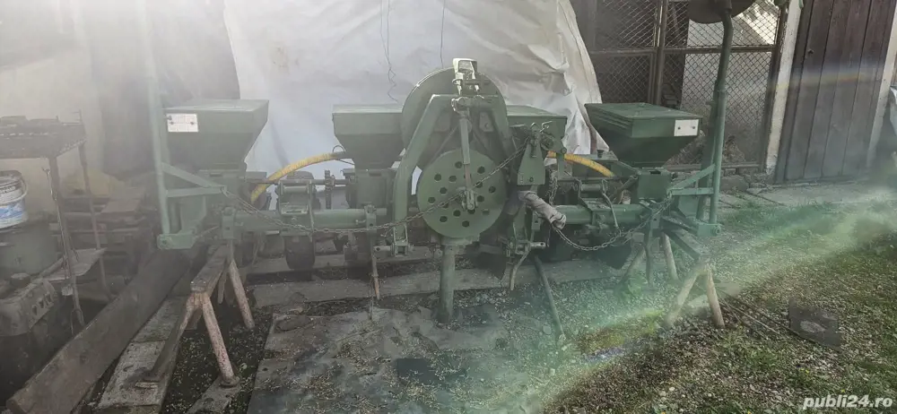 semănătoare porumb