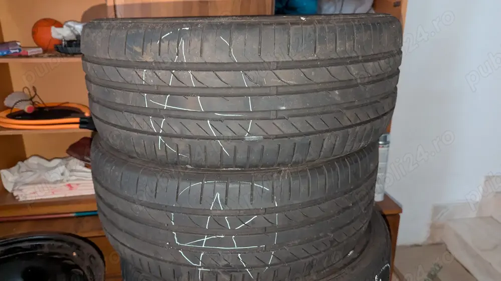 2 anvelope vara 225/45/17 Continental
