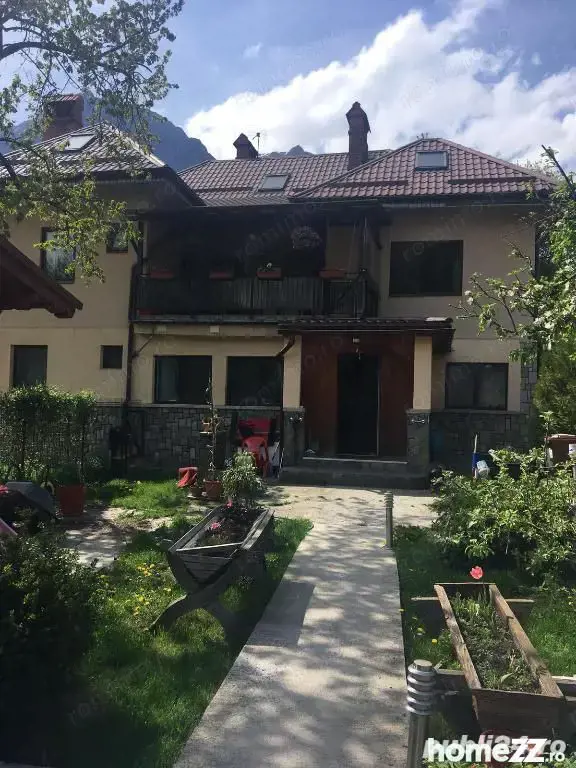 vanzare casa - Busteni ( doua corpuri de cladire si teren) - 0% comisi