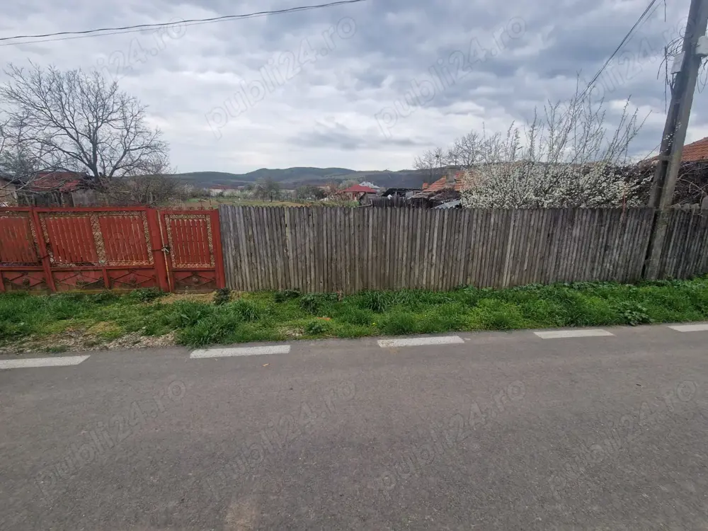 Vând teren casa Candesti Vând teren casa Candesti