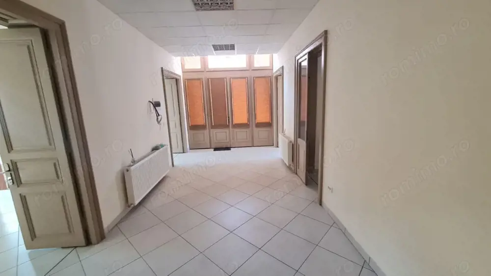 Spatiu in zona centrala, ideal pentru clinica