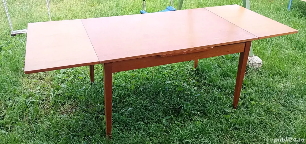 Masa extensibila din lemn