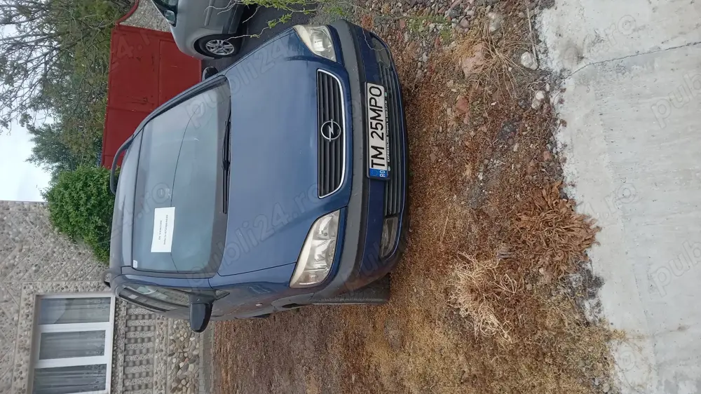 Vând Opel zafira 