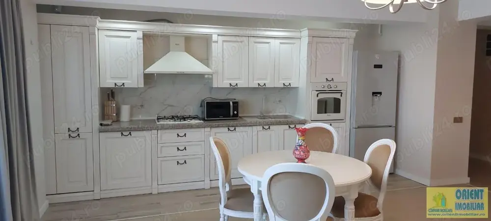 Casa de Cultura, 3 camere, etaj 3, mobilat, gaze, parcare, inchirieri Constanta