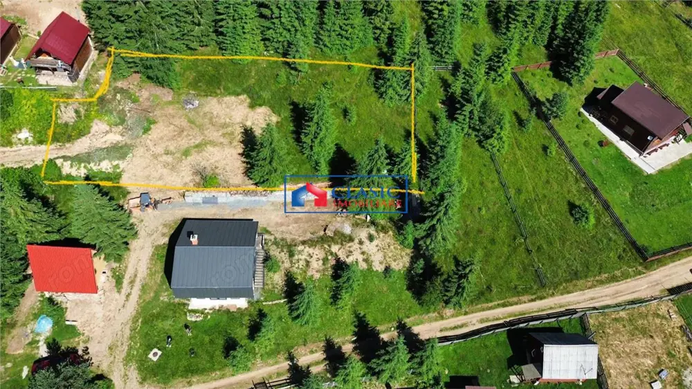 Vanzare teren intravilan cu toate utilitatile zona Statiunea Muntele Baisorii