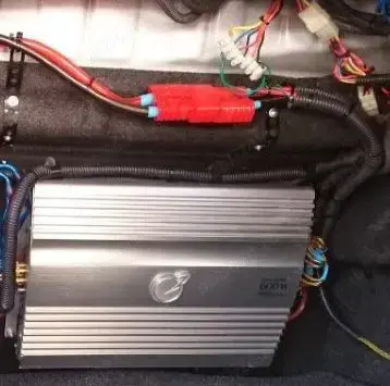 Amplificator Karaoke autocar 2 microfoane 4 boxe