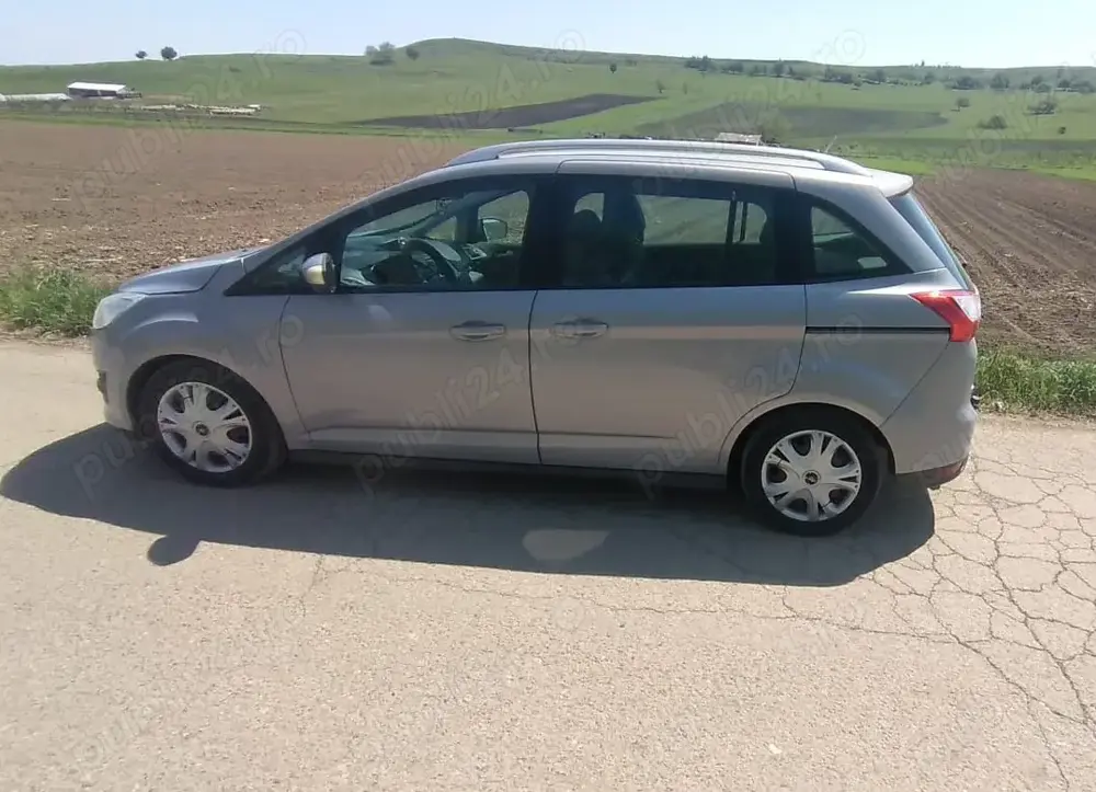 Ford Grand c-max , 1,6 tdci , an 2010