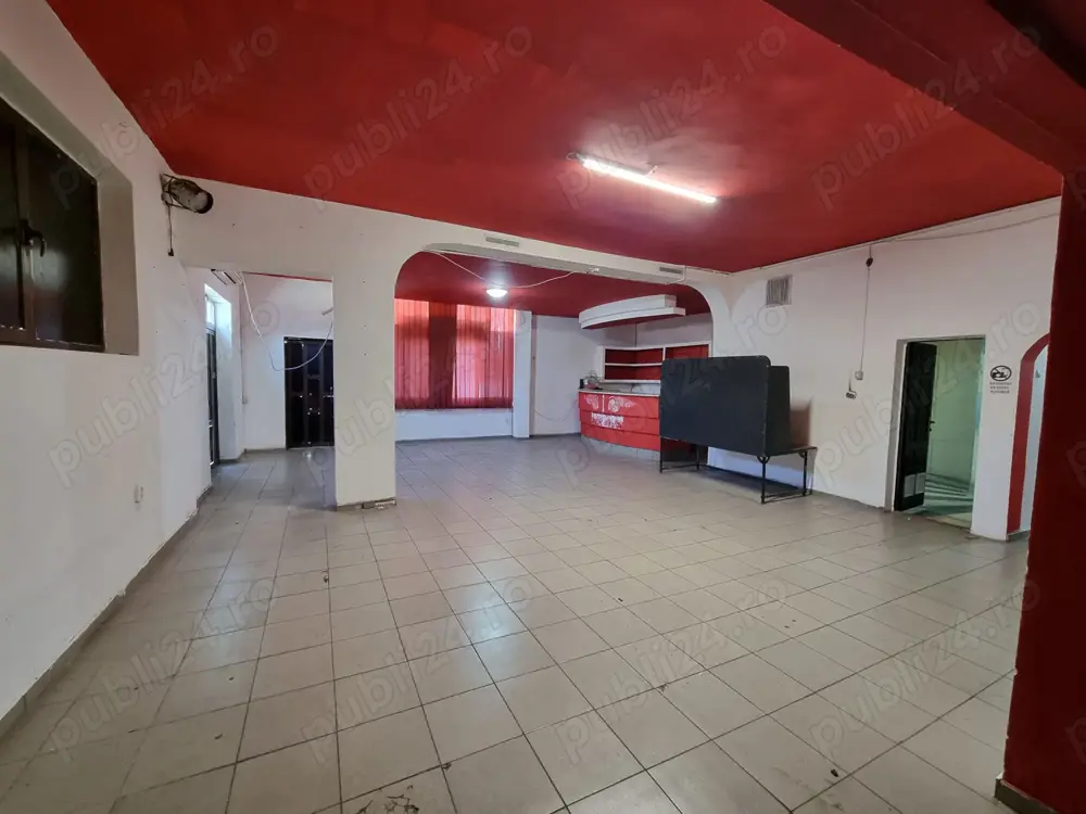 Zona Bogdanestilor Ronaț - spatiu comercial, parcare proprie, terasa sau curte