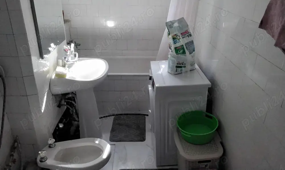 unicat,CENTRAL,3cam+garaj+boxa TM decomandat 80mp+30mp teren in folosinta in CF 150k euro