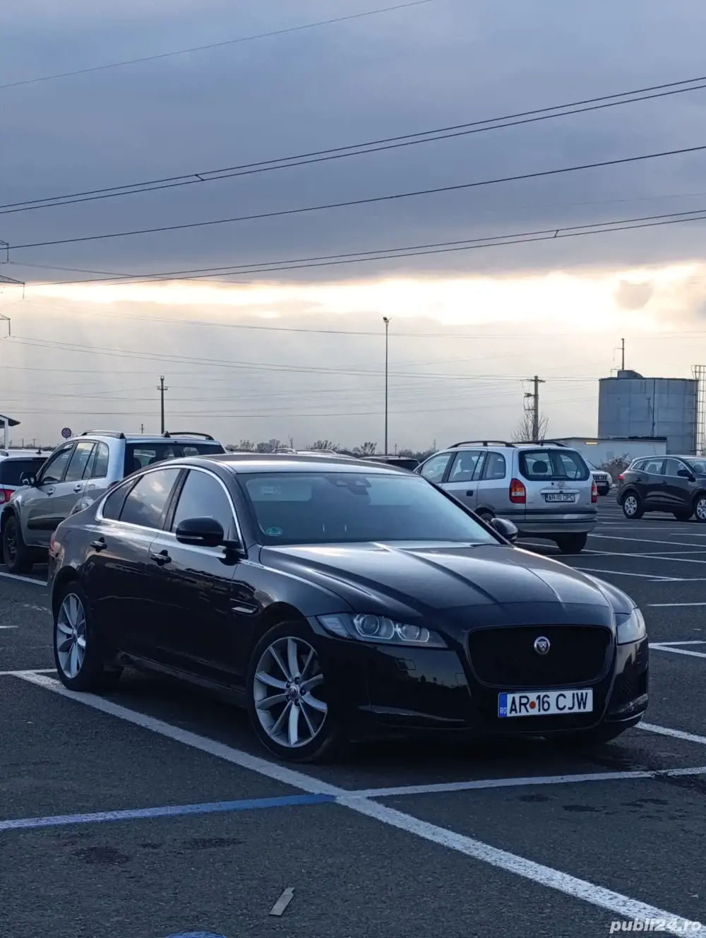 JAGUAR XF 3.0D 300cp biturbo Norma de poluare: Euro 6, AdBlue An de fabricatie: 2017