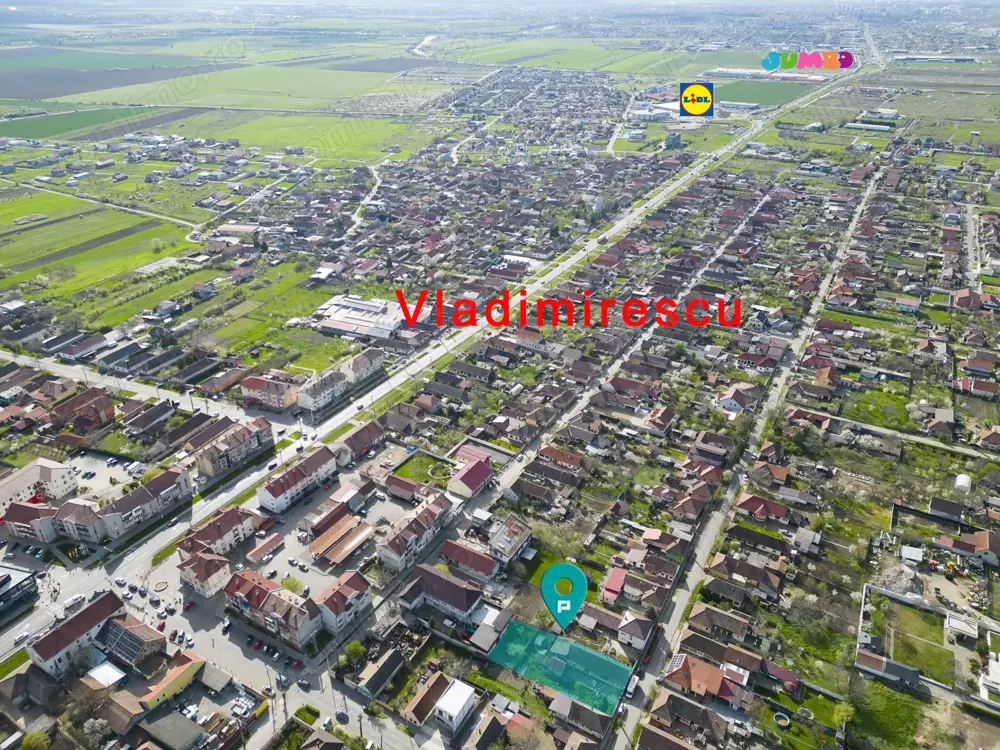 Casă cu 7 camere, teren generos in  Vladimirescu Casă cu 7 camere, teren generos in  Vladimirescu