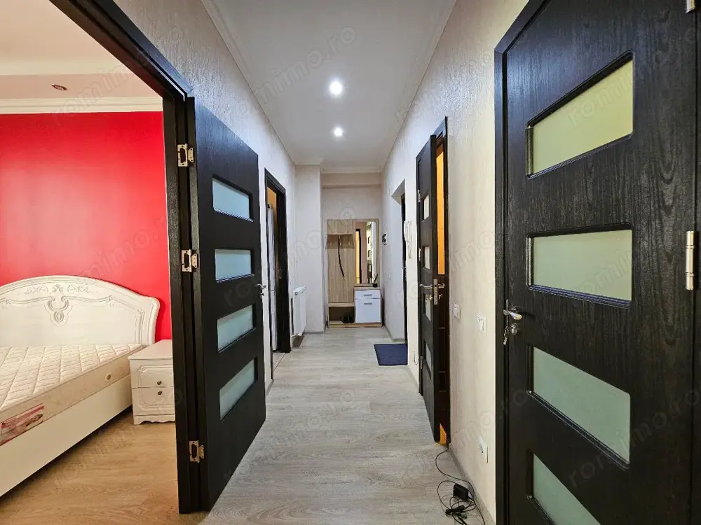 Apartament cu 2 camere de închiriat în 13 Septembrie