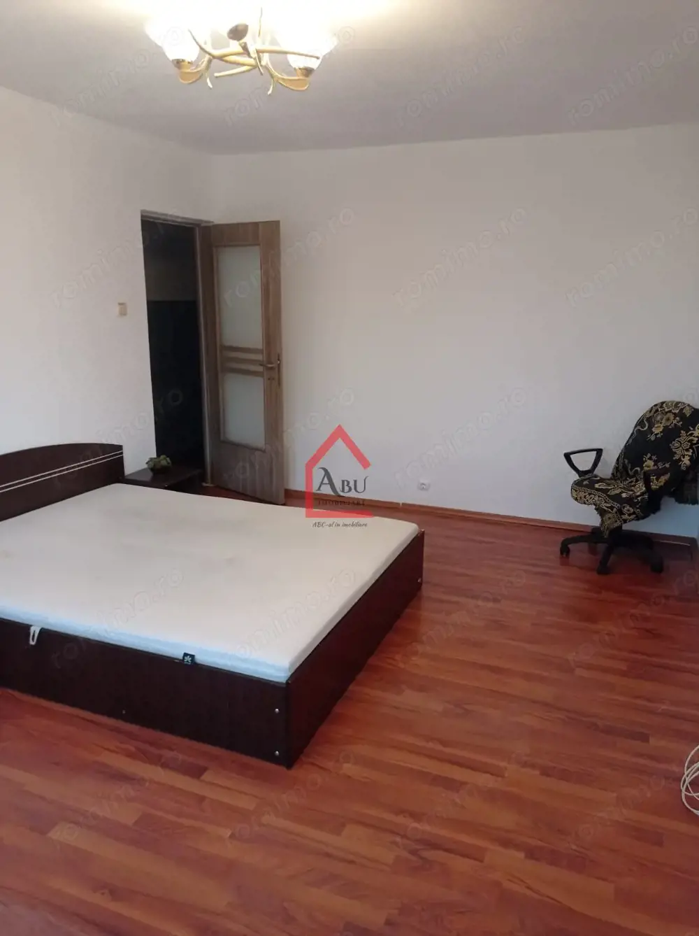 Apartament cu o camera,  Decomandat, Nicolina, Bulevard