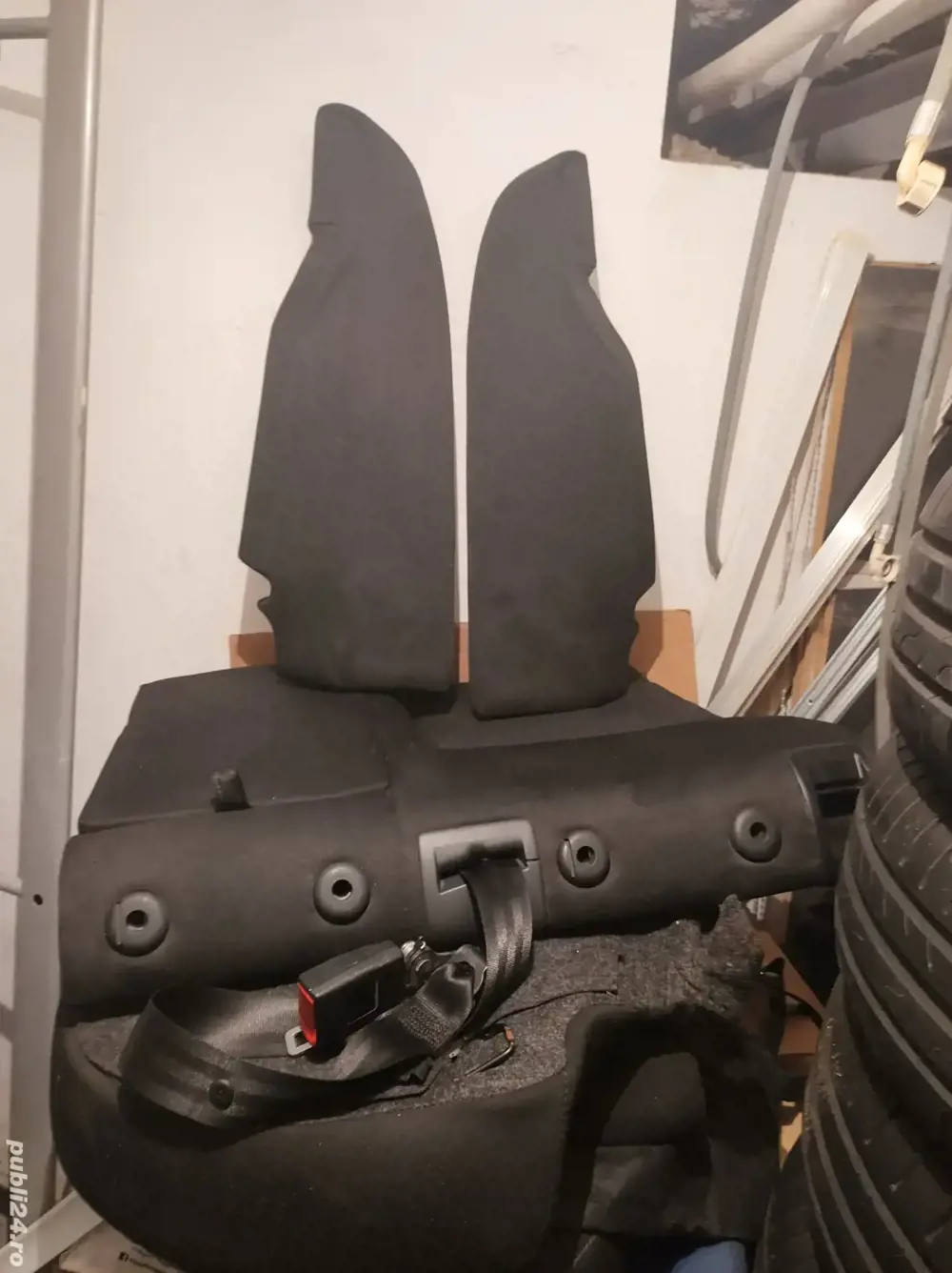 Banchetă spate Skoda Octavia 2