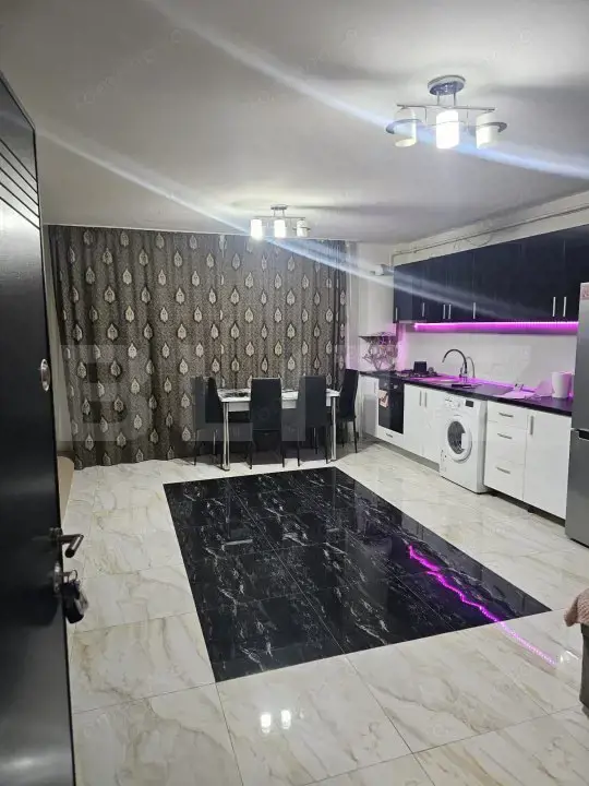 Apartament 2 camere, etajul 1, mobilat, parcare zona Stejarului 