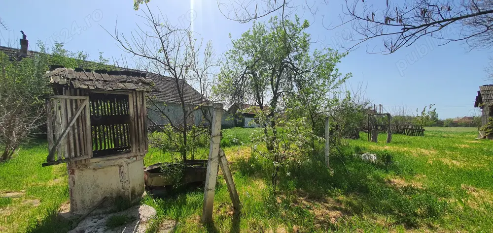 Casa de vanzare  Casa de vanzare