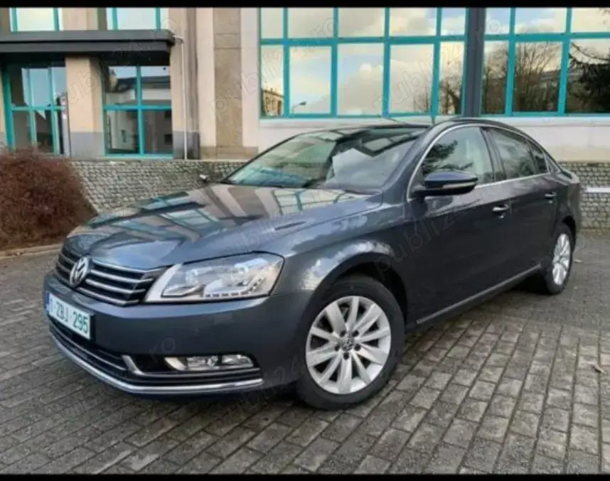 Vând PASSAT B7 Limuzina