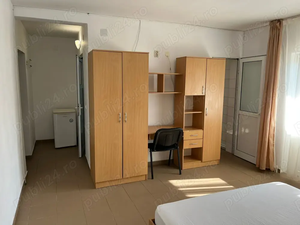 Pf Apartament cu 1 camera zona Podul de Fier