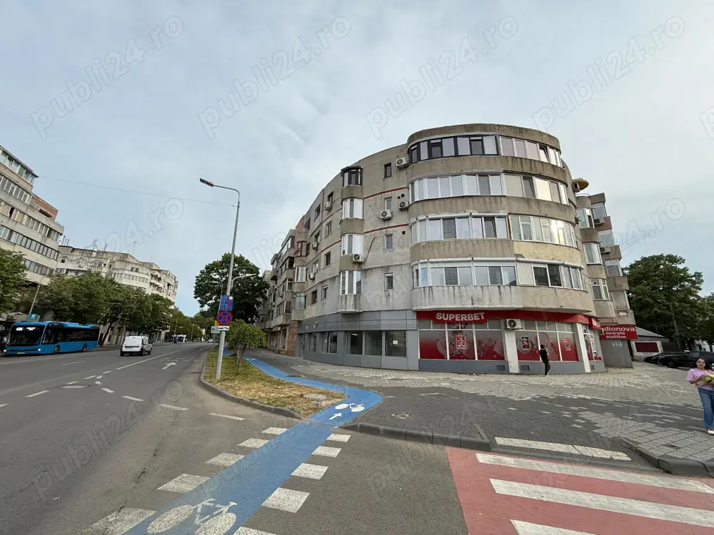 Inchiriere spatiu comercial