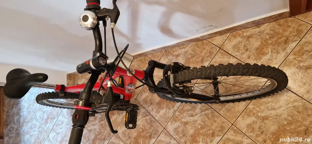 Bicicleta DHS Rocket