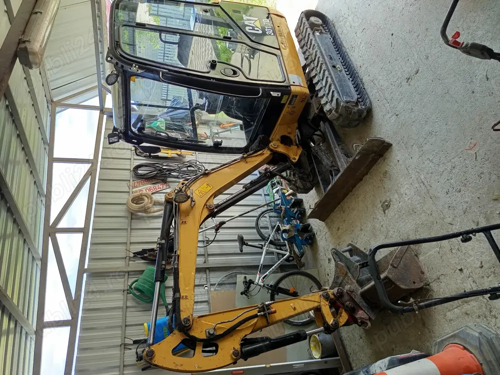 De vânzare Caterpilar 301.7d