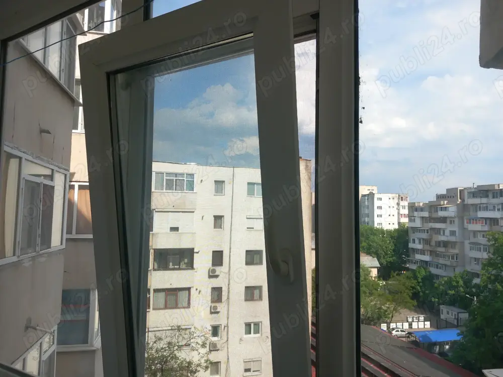 Vand garsoniera confort 1,decomandata,Slobozia,Ialomita,37500 euro,usor negociabil