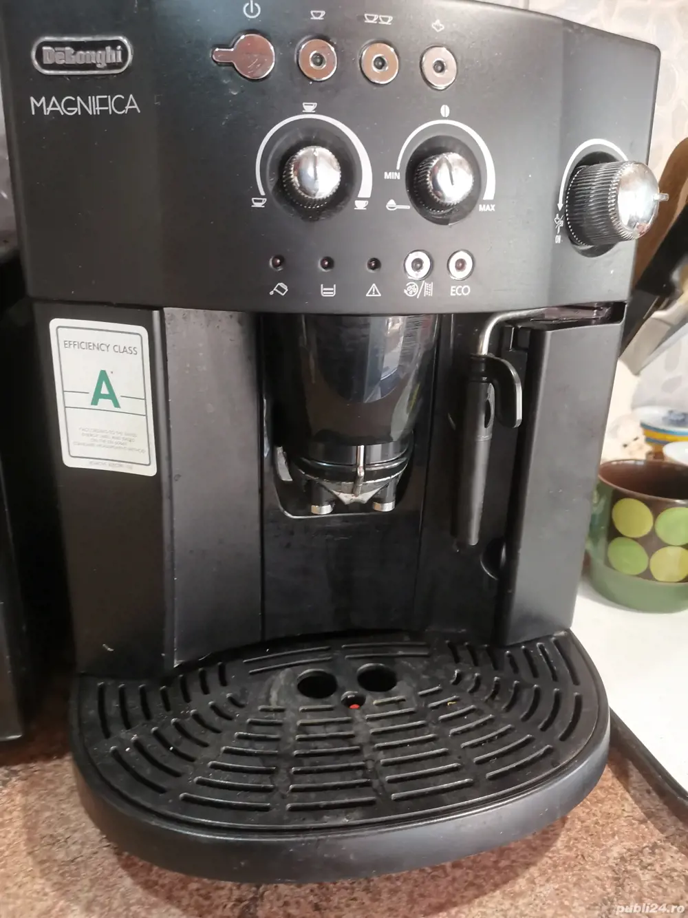 Expresor cafea Delonghi Magnifica 