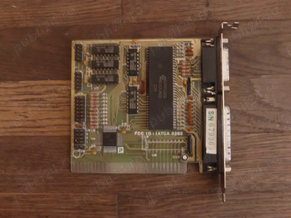 controller pe slot ISA 8 biti pentru FDD HDD COM si LPT 8086 , 286 , 386 si compatibile IBM
