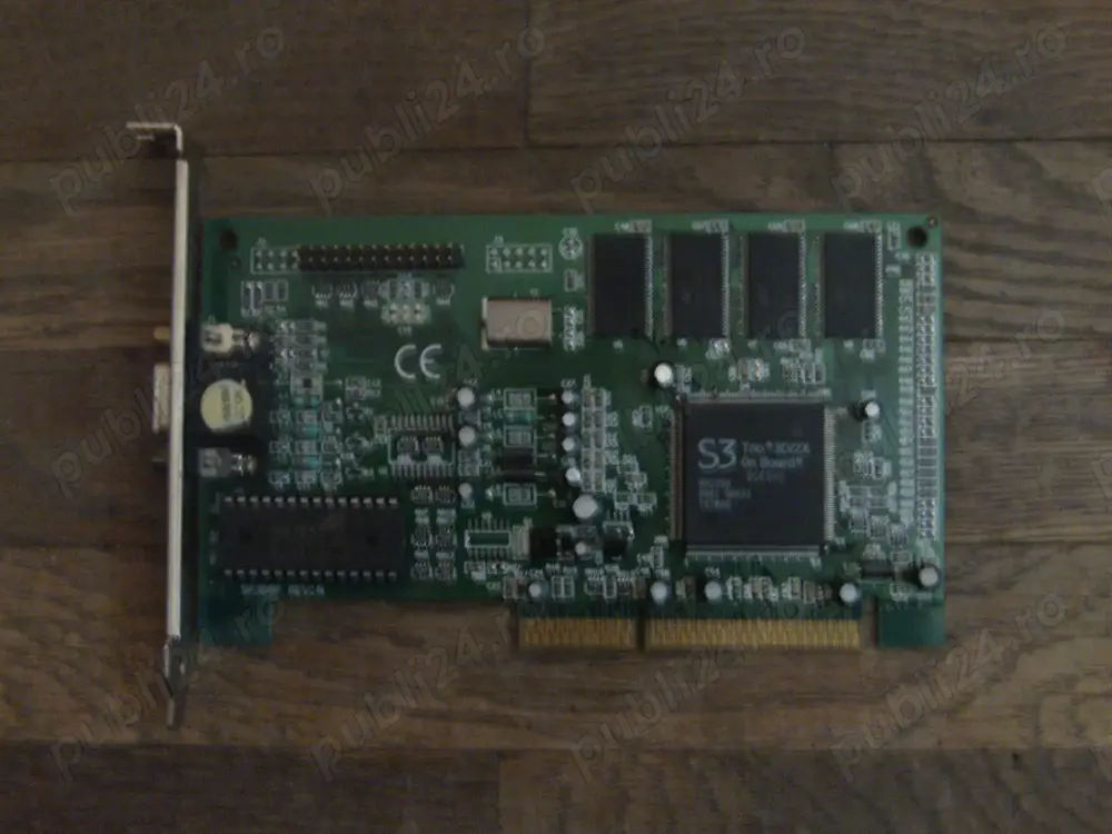 placa video VGA pe slot AGP  S3 Trio 3D 2X 8MB AGP