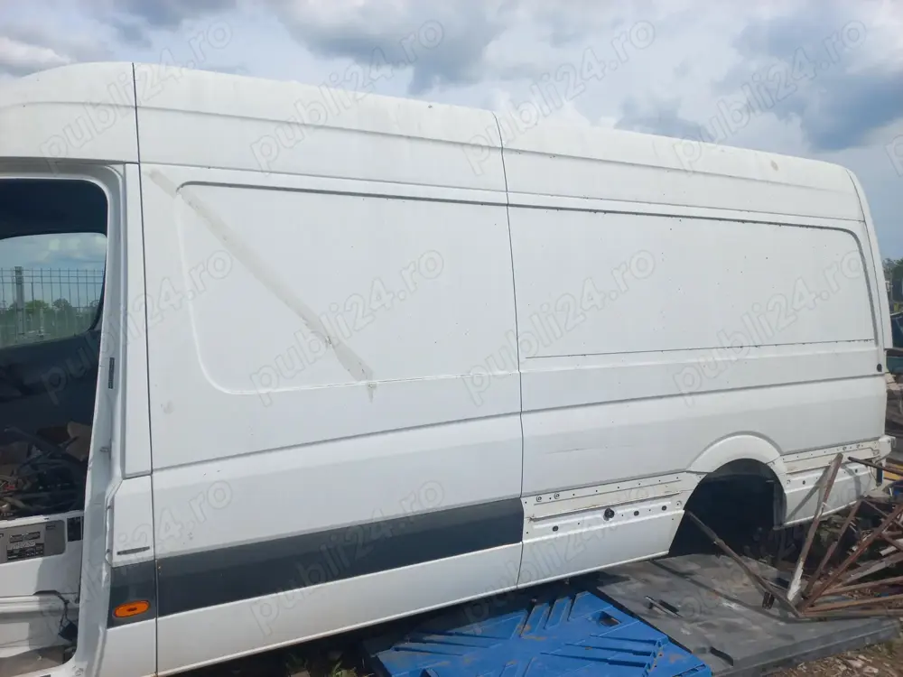  Podea Doca pentru Mercedes Sprinter  decupata